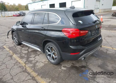 2017 BMW X1 xDrive28I из США, поврежденный, VIN WBXHT3C3XH5F81478